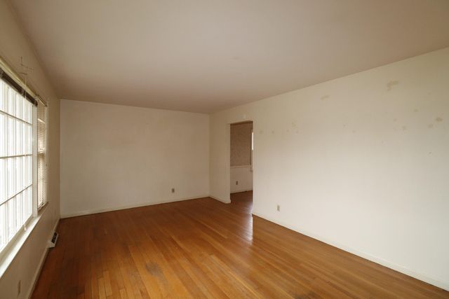 1860 Russell Cave Road, Lexington, KY 40505