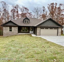 532 Saint George Drive, Crossville, TN 38558