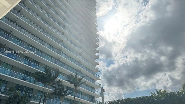 1111 SW 1st Ave 3515-N, Miami, FL 33130