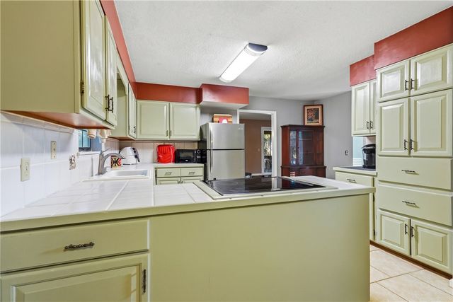 505 Old Mission Road, Brunswick, GA 31525