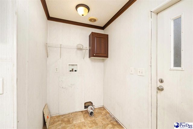 1629 Shady Oak Ln, Florence, SC 29506