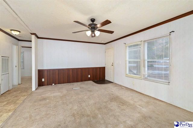 1629 Shady Oak Ln, Florence, SC 29506