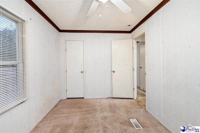 1629 Shady Oak Ln, Florence, SC 29506