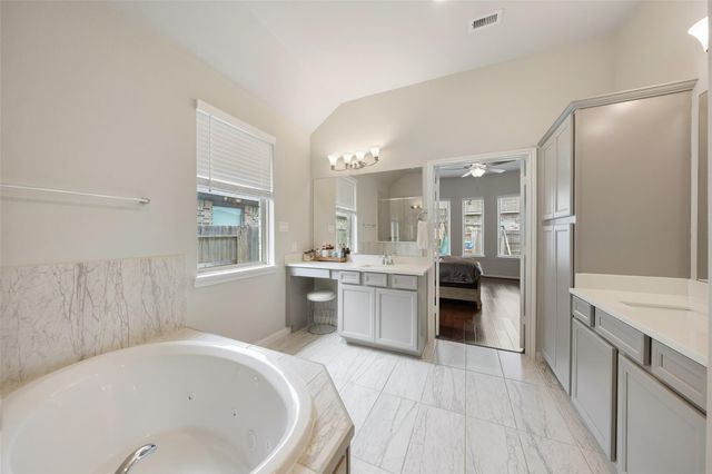 17323 Grand Canyon Road, Conroe, TX 77302
