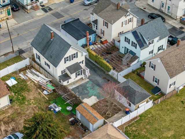 275 Dartmouth St, New Bedford, MA 02740