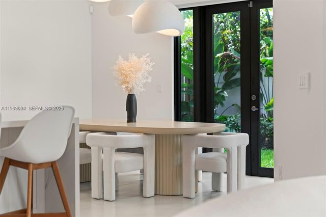 7771 SW 99th St, Miami, FL 33156