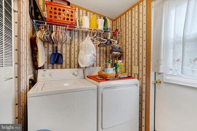 123 WHITE TAIL LN, Windsor, PA 17366