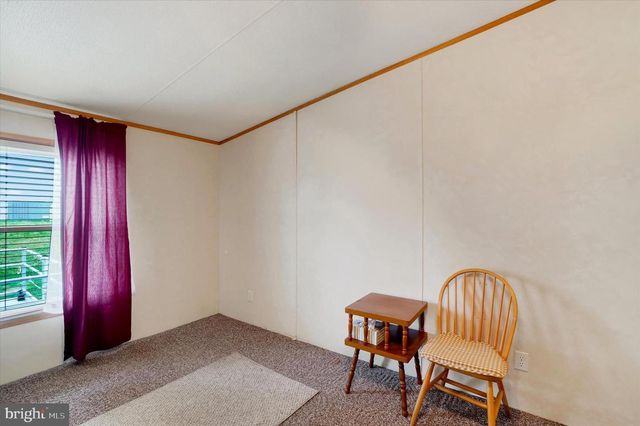 123 WHITE TAIL LN, Windsor, PA 17366