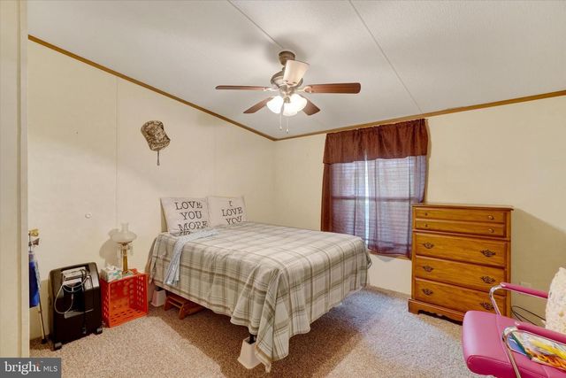 123 WHITE TAIL LN, Windsor, PA 17366