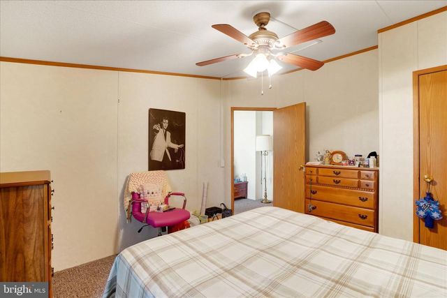 123 WHITE TAIL LN, Windsor, PA 17366