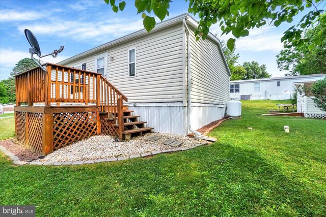 123 WHITE TAIL LN, Windsor, PA 17366