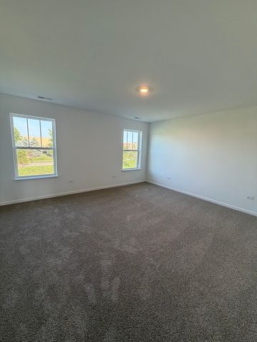 12172 Dodwell Street, Huntley, IL 60142