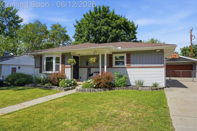 5334 Military Avenue, Brighton Township, MI 48116