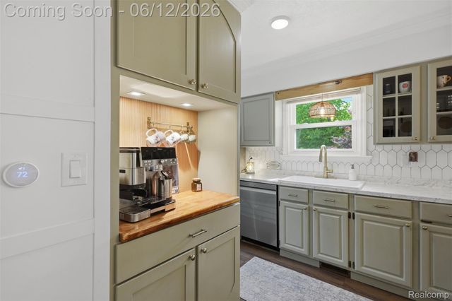 5334 Military Avenue, Brighton Township, MI 48116