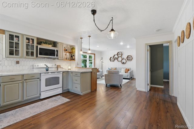 5334 Military Avenue, Brighton Township, MI 48116