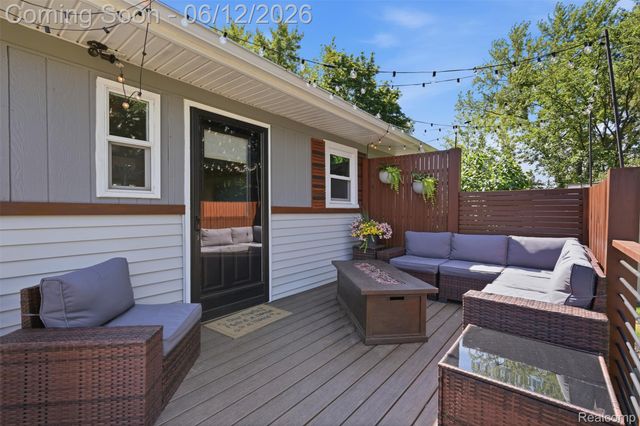 5334 Military Avenue, Brighton Township, MI 48116