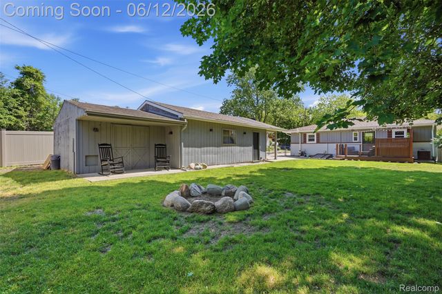 5334 Military Avenue, Brighton Township, MI 48116