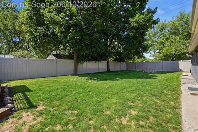 5334 Military Avenue, Brighton Township, MI 48116