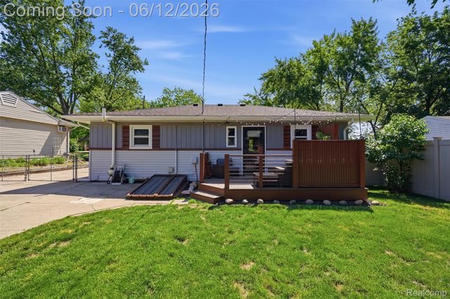 5334 Military Avenue, Brighton Township, MI 48116