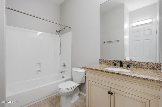 2418 W RED RANGE Way, Phoenix, AZ 85085