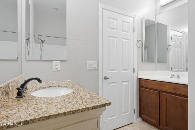 2418 W RED RANGE Way, Phoenix, AZ 85085