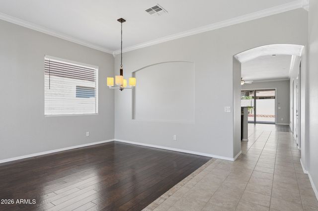 2418 W RED RANGE Way, Phoenix, AZ 85085