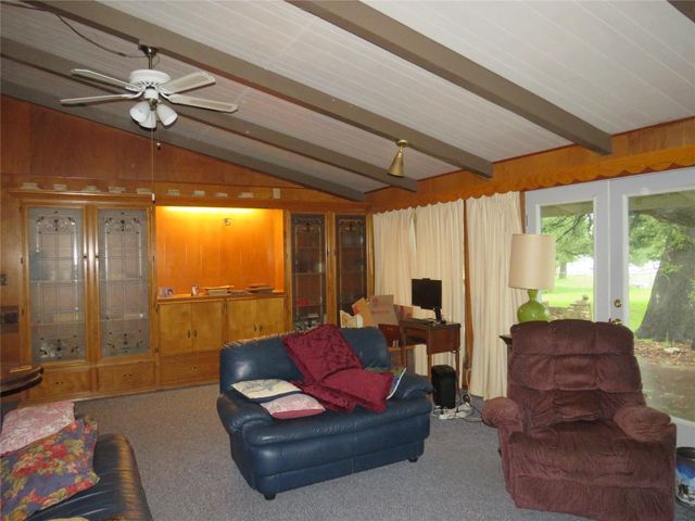 110 W Lakecrest DR, Bluffton, TX 78607