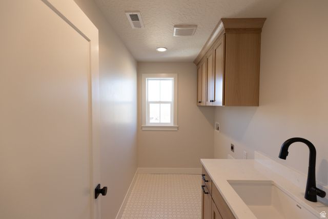 691 W EAGLECREST CIR, Elk Ridge, UT 84651