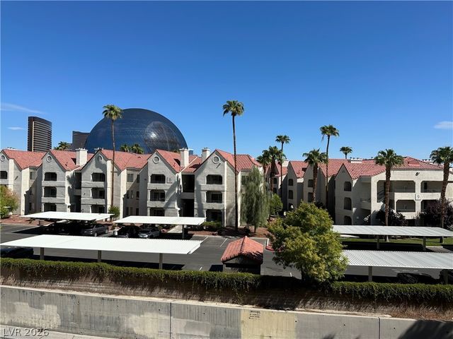 230 East Flamingo Road 223, Las Vegas, NV 89169