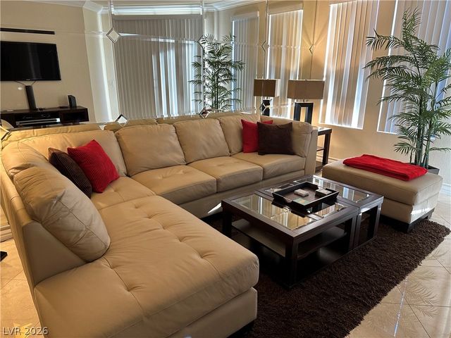 230 East Flamingo Road 223, Las Vegas, NV 89169