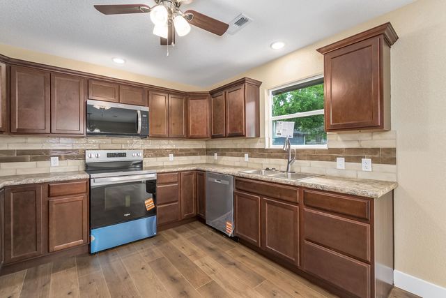 701 N Washington ST, El Dorado, KS 67042