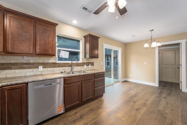 701 N Washington ST, El Dorado, KS 67042