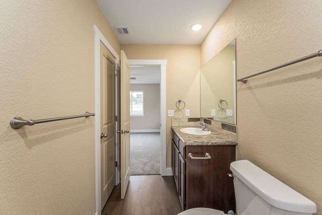 701 N Washington ST, El Dorado, KS 67042
