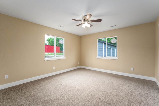 701 N Washington ST, El Dorado, KS 67042