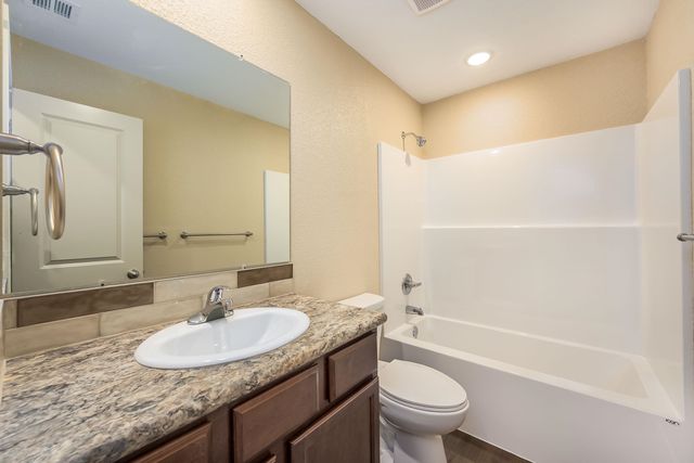 701 N Washington ST, El Dorado, KS 67042
