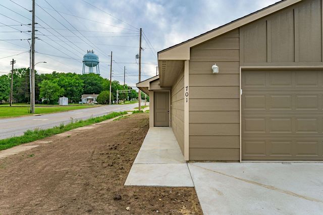 701 N Washington ST, El Dorado, KS 67042