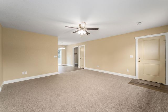 701 N Washington ST, El Dorado, KS 67042