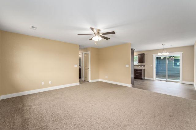 701 N Washington ST, El Dorado, KS 67042