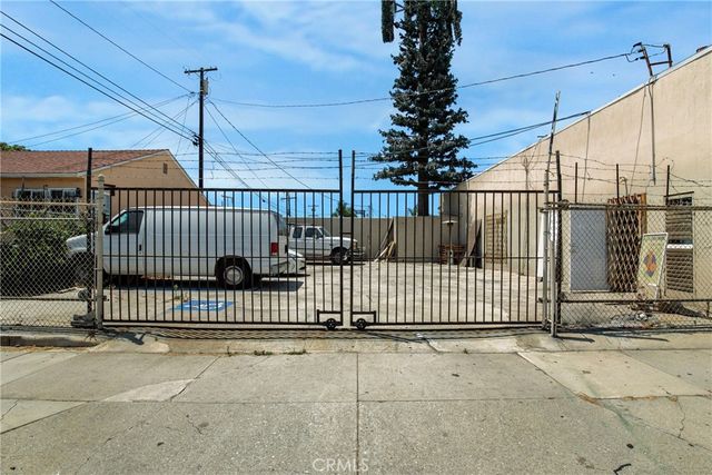 3800 W Imperial Hwy, Hawthorne, CA 90303