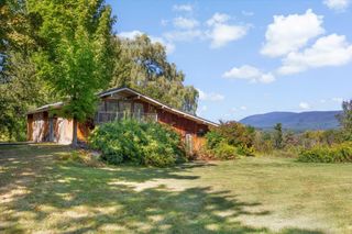 165 Pippin Knoll, Bennington, VT 05201