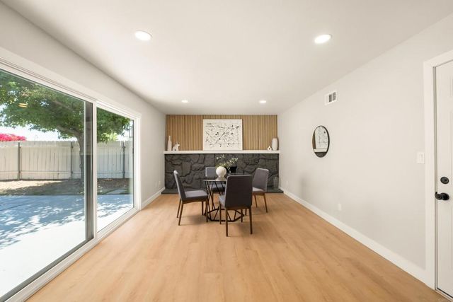 10355 Lairwood Drive, Santee, CA 92071