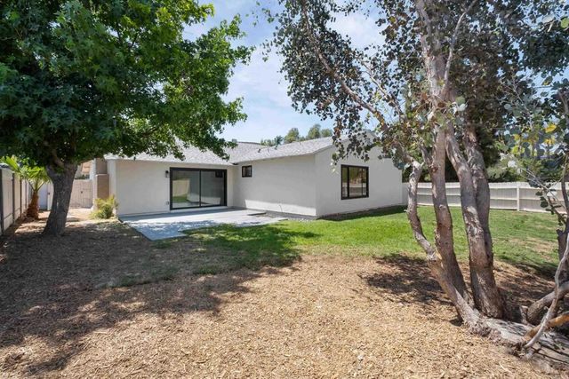10355 Lairwood Drive, Santee, CA 92071