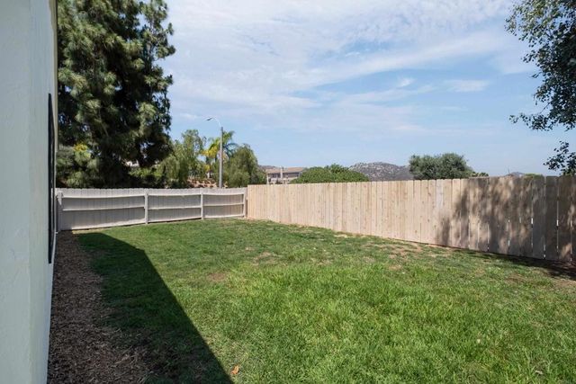10355 Lairwood Drive, Santee, CA 92071