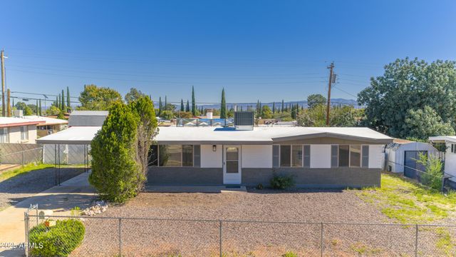 365 PINE TREE Drive, Sierra Vista, AZ 85635