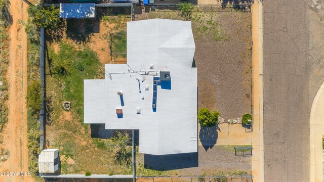 365 PINE TREE Drive, Sierra Vista, AZ 85635