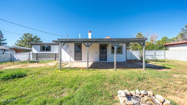 365 PINE TREE Drive, Sierra Vista, AZ 85635