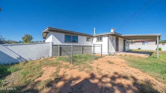 365 PINE TREE Drive, Sierra Vista, AZ 85635