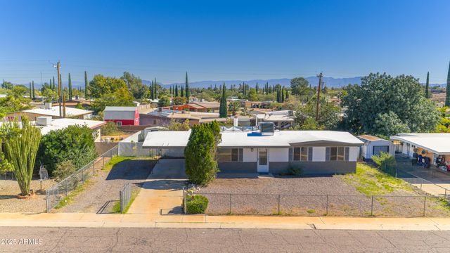 365 PINE TREE Drive, Sierra Vista, AZ 85635