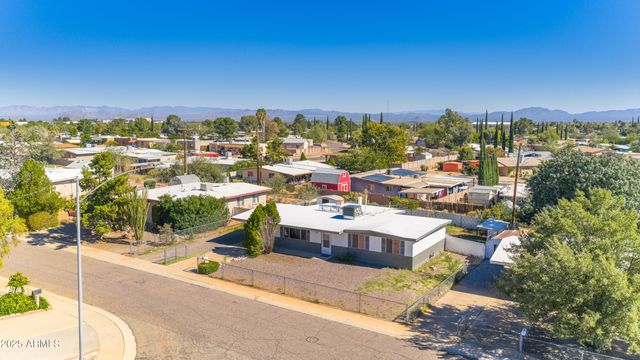 365 PINE TREE Drive, Sierra Vista, AZ 85635