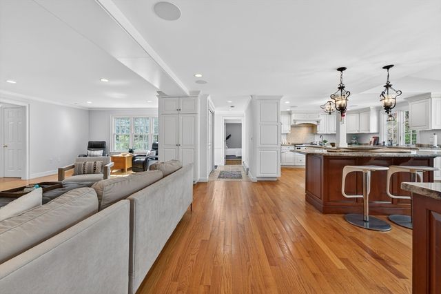 71 Robert Best Road, Sudbury, MA 01776